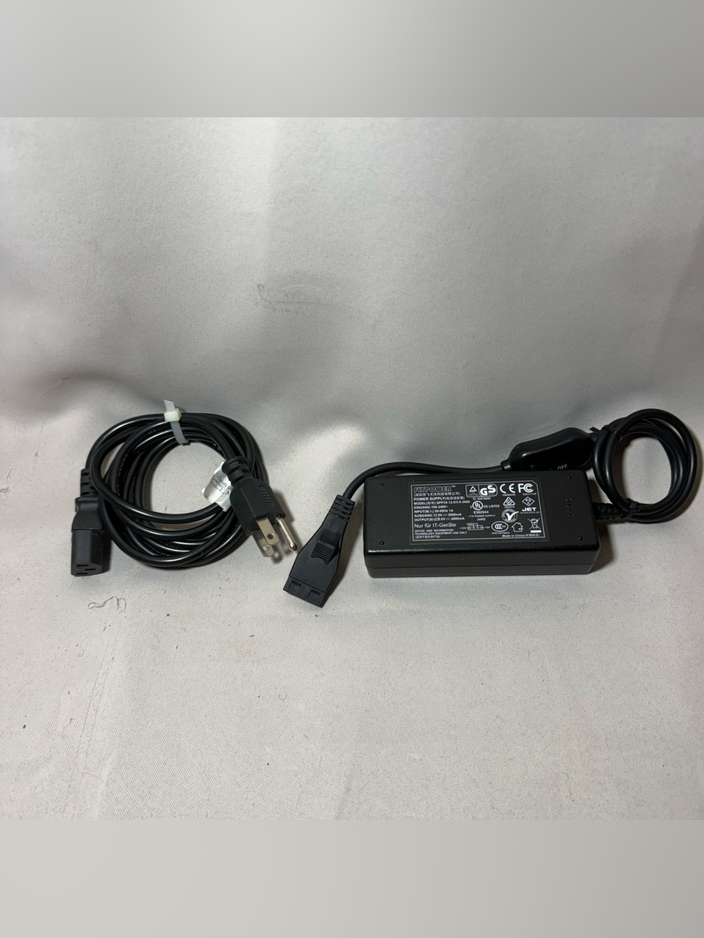 Flypower 4-pin SPP34-12.0/5.0-2000 AC Adapter SATA Power Cable 5V 12V 2A